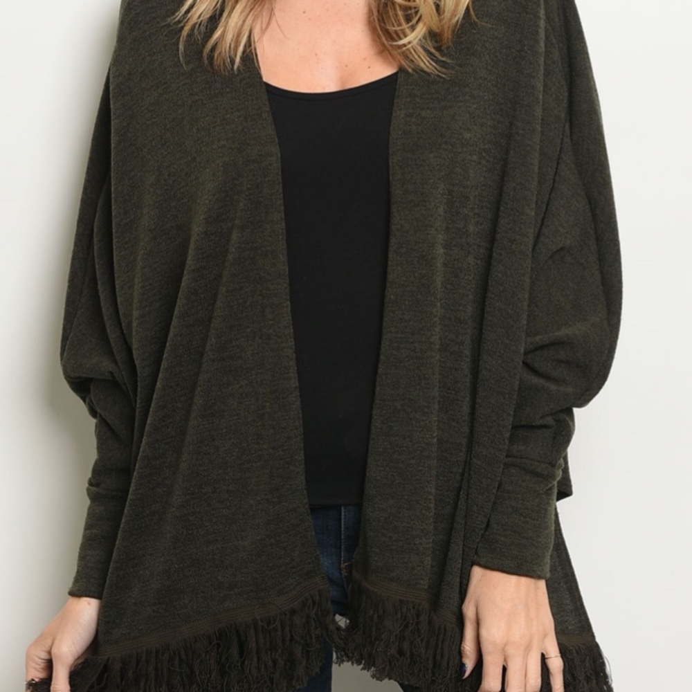 CLEARANCE ‼️OLIVE Long puff sleeve slub- Cardigan - Picture 2 of 3